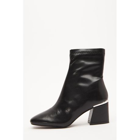 Quiz chelsea boots 2025
