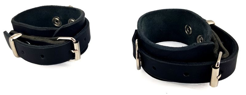 HEYSUGA - Leather Buckle Ankle Cuffs