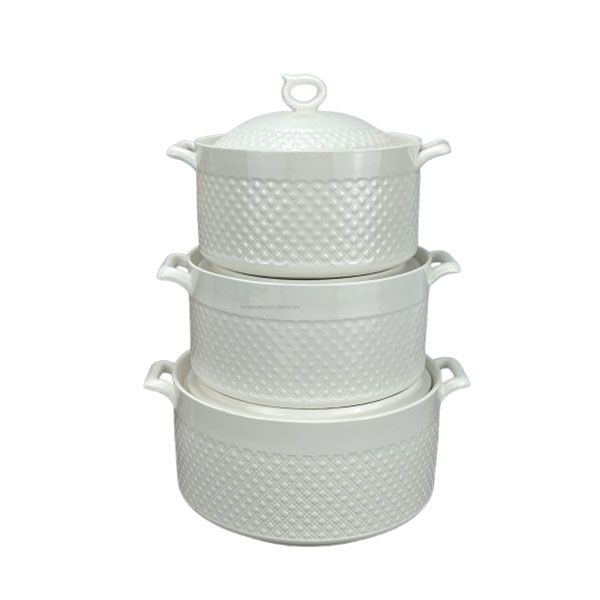 Home and Party Kitchen White Soup Pot