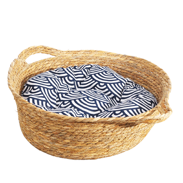 UrbanPets - Round Woven Pet Bed with Removable Fish Scale Pattern Cushion