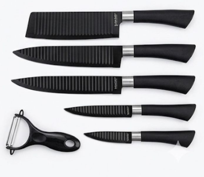 Black Kitchen Knife and Peeler Set