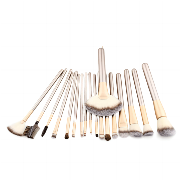 18-Piece White Makeup Brush Det