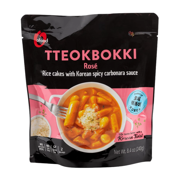 Tteobokki Rose Rice Cakes with Carbonara Sauce