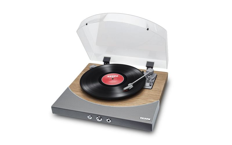 ION Wireless turntable with built-in Soundbar - Natural Wood