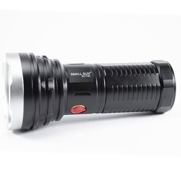 Rechargeable Led torch 6000 Lumen