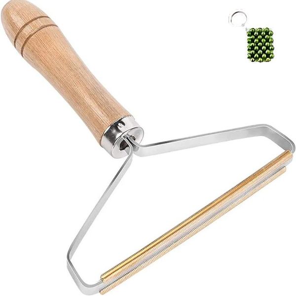 Hair Remover For Clothes, Carpet &amp; Pets And A Keyholder