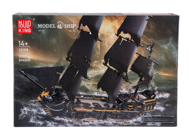 Mould King Black Pirates Ship (3180pcs) - 76cm Long