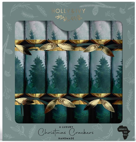 Holly &amp; Ivy Christmas Crackers - Luxury Green Photographic Forest