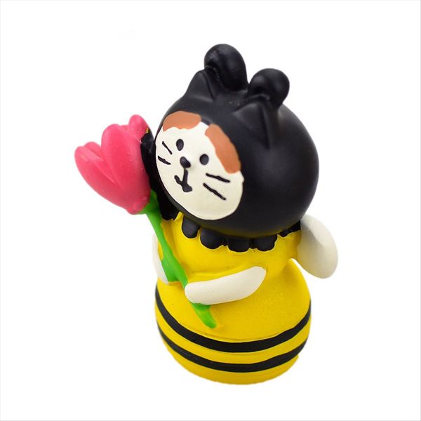 J Miniature Resin Figurines Statue-Cute Frog Sculpture For Outdoor
