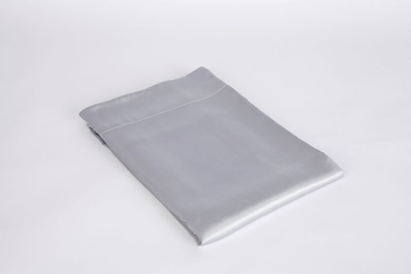 Cocoon Bedding - 100% Pure Mulberry Silk Flat Sheet - Luxurious Indulgence
