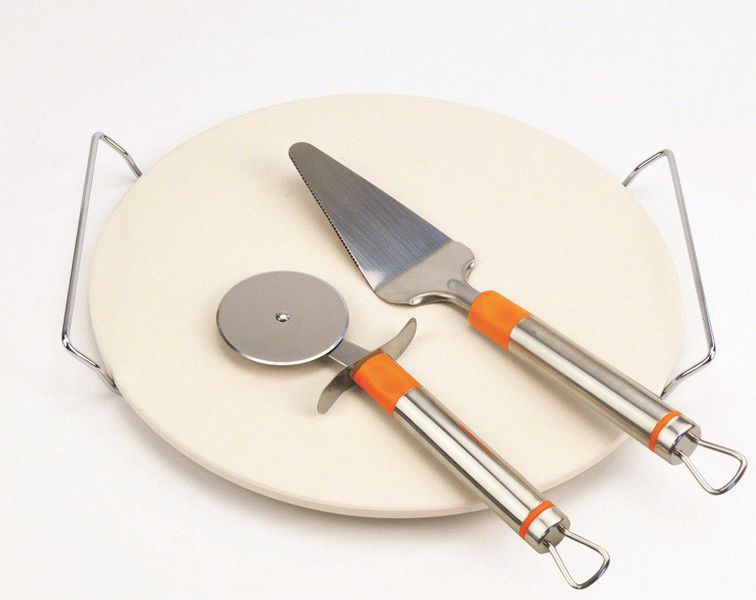 Pizza Stone With Lifter and Cutter