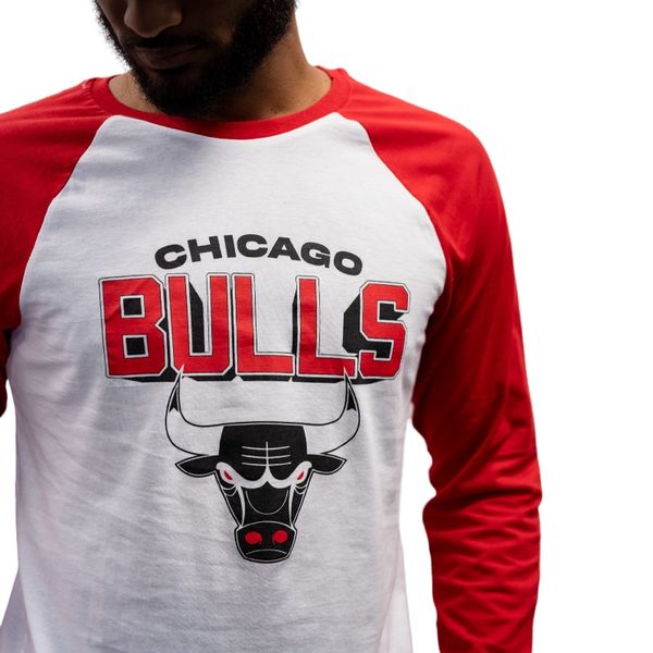 NBA Men's Chicago Bulls Key Long Sleeve Shirt - White