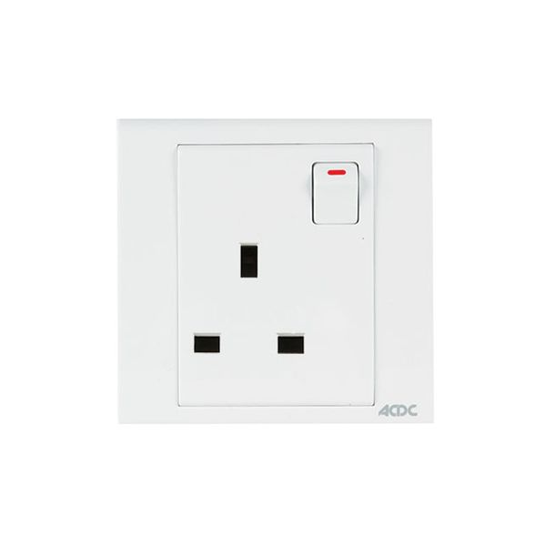 Acdc - 1X 13A 3Pin Uk Switched 3X3 Socket White image