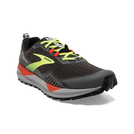 brooks trail running shoes uk