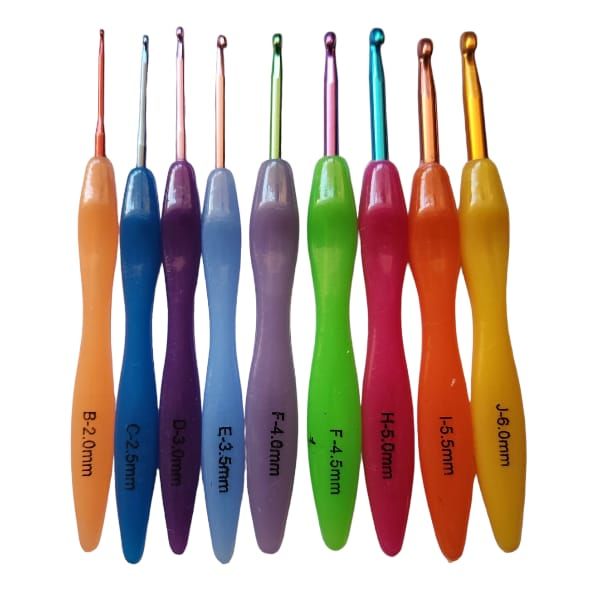 9 Piece Multicoloured Crochet Hook Set