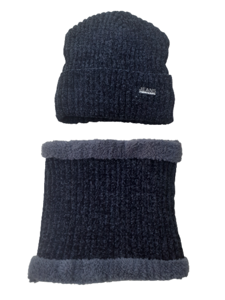 Warm and Comfortable Beanie Hat and Neck Warmer