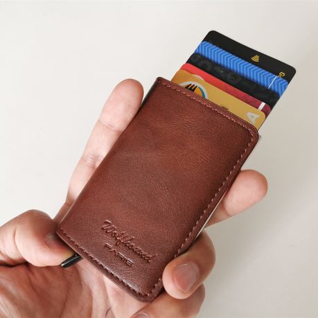 Conceal Plus Credit Card Wallet Pop Up - RFID Blocking, Slim Minimalist  Credit Card Wallet for Men (Genuine Black Leather)