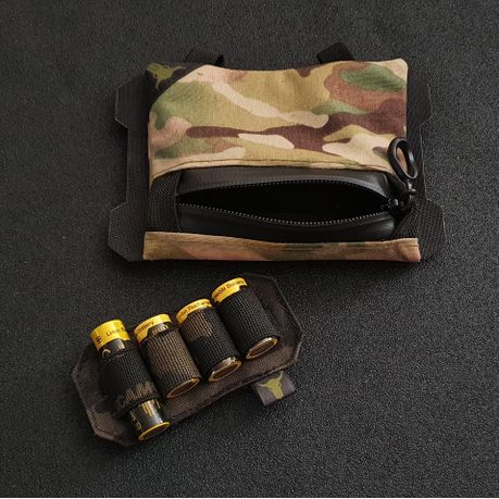 Molle on sale chemlight holder