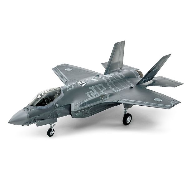 Tamiya 1/48 F-35A Lightning II Plane Plastic Model Kit