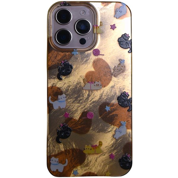 Phone Case with Playful Cats - Compatible with 16 Pro Max - Chrome