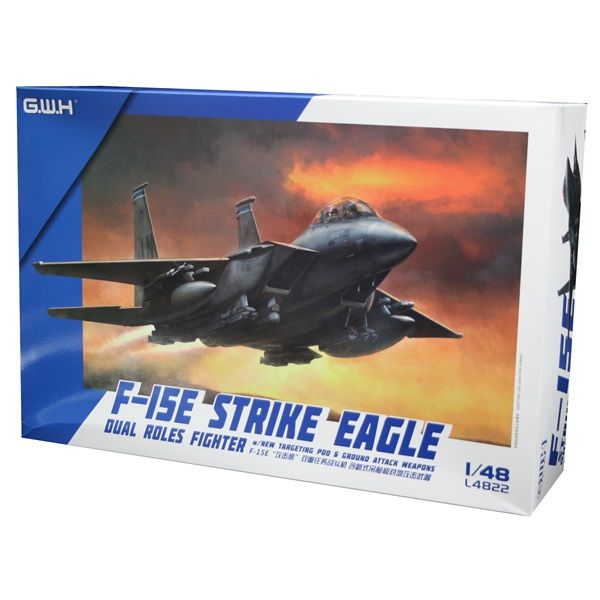 GWH L4822 1/48 F-15E Strike Eagle Plastic Kit