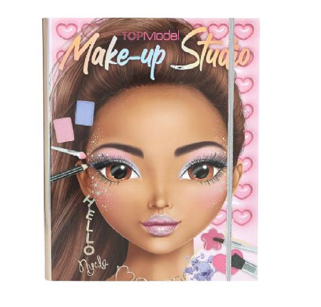 Top Model Make Up Studio Creative Folder