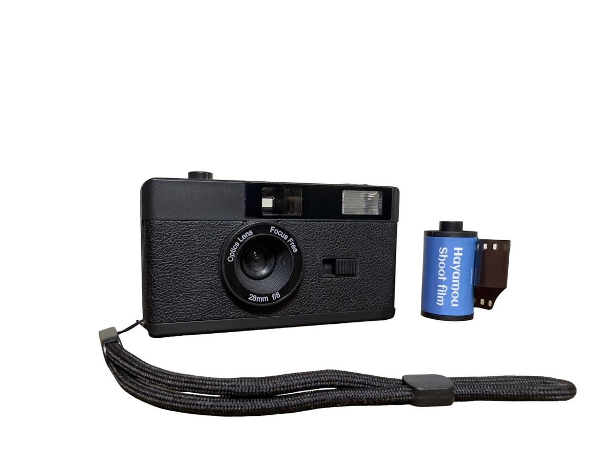 Retro Reusable Film Camera with Flash and Hayamou Shoot Film Buy