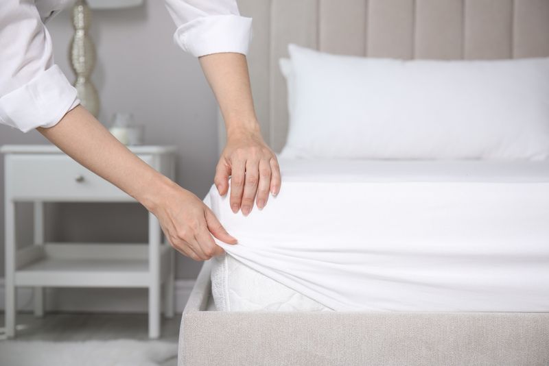 Super King Size Fitted Sheet White, Soft, 100% Cotton, 400 Sateen