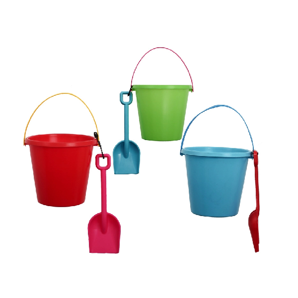 Kitro Beach Outdoor Play Toy Buckets And Spade 6 Piece