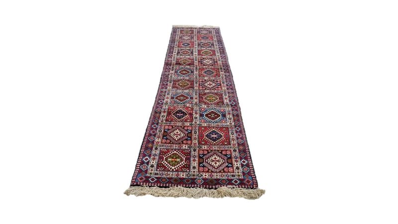 Very Fine Persian Yalemeh Carpet - 398cm x 85cm - Hand Knitted