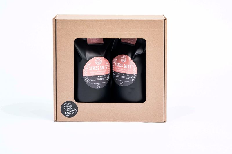 Beyond Wellness Twin Pouch Gift Set in Box - Stress Salts Bath Soak (700g)
