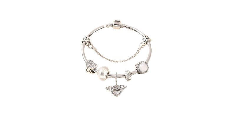 Copper Elegance: Heartfelt Charms Bracelet
