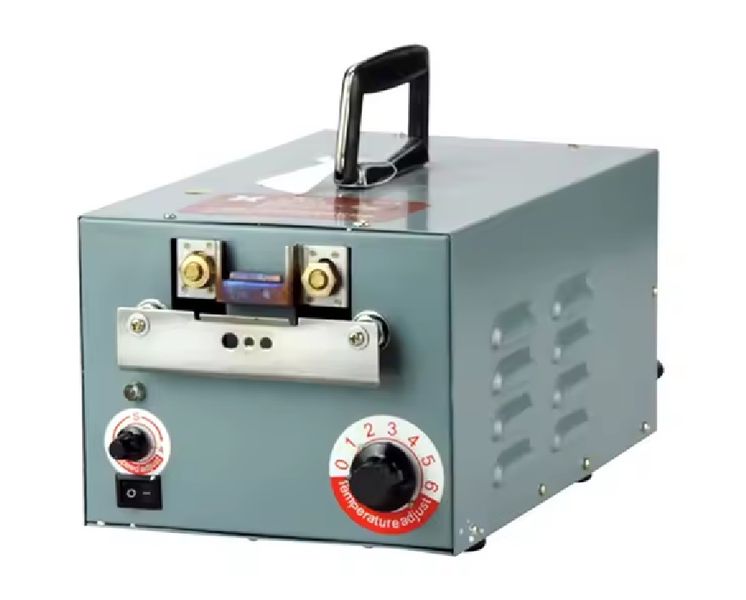 Chicken Debeaking Machine