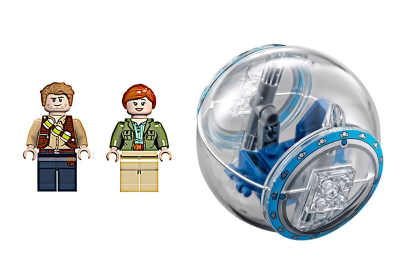 Gyrosphere with Owen and Claire Mini Figures to Explore Jurassic World