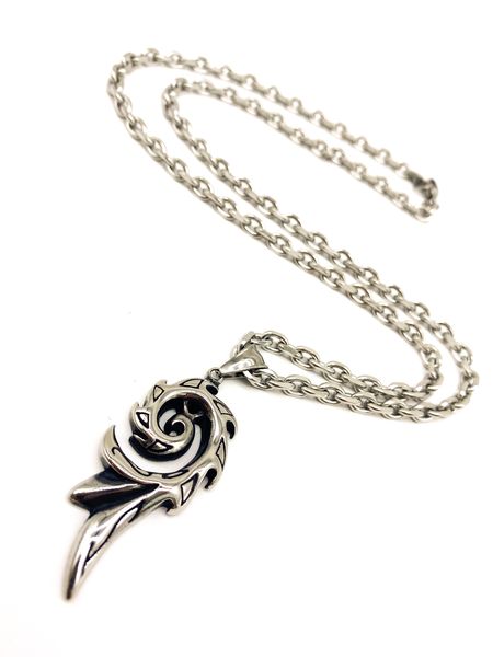 Fabulae Tribal Pendant Chain, Wolf
