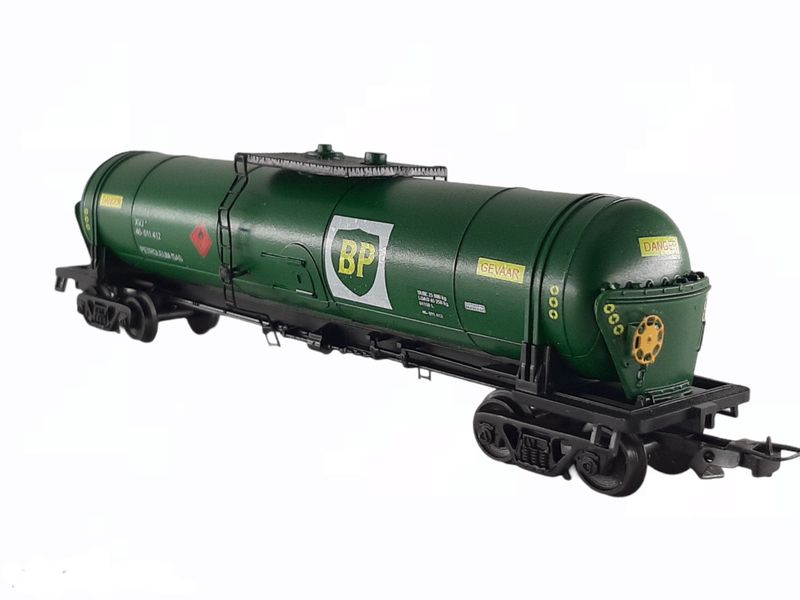 South African BP Petrol Tanker Model Train