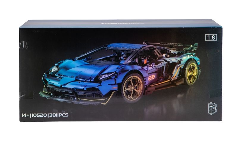 K Box 1/8 Italian SVJ V12 Supercar - 3811 Pieces - 55cm Long