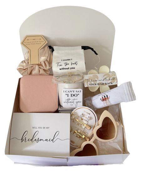 Bridesmaid Proposal Gift Box