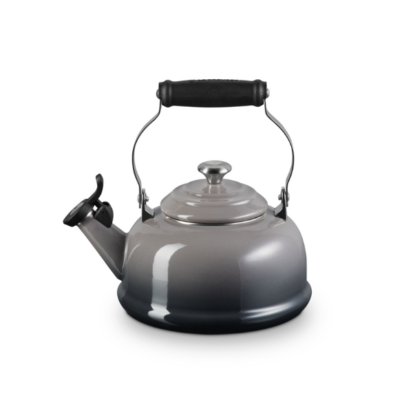 Le Creuset Whistling Teakettle with Ss Knob - 1.6L