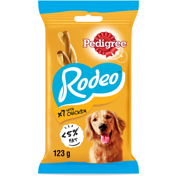 Pedigree Rodeo Oral Care Dog treats for Adult Dogs with Chicken 12 x 123g