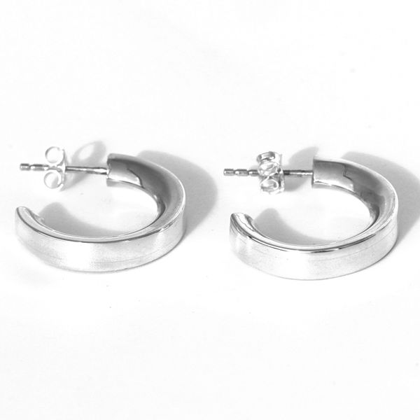 Bold and Elegant 20mm Silver Hoop Earring