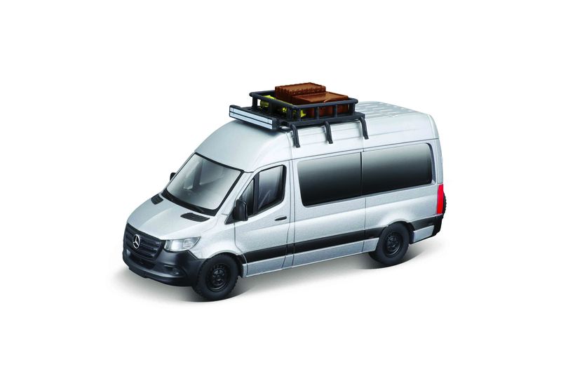 Maisto 4.5" Mercedes-Benz Sprinter Van w/Tire Rack
