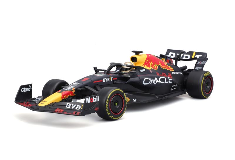 Maisto 1/24 R/C Red Bull F1 RB19 2023 - #1 M.Verstappen (23cm) USB Charger