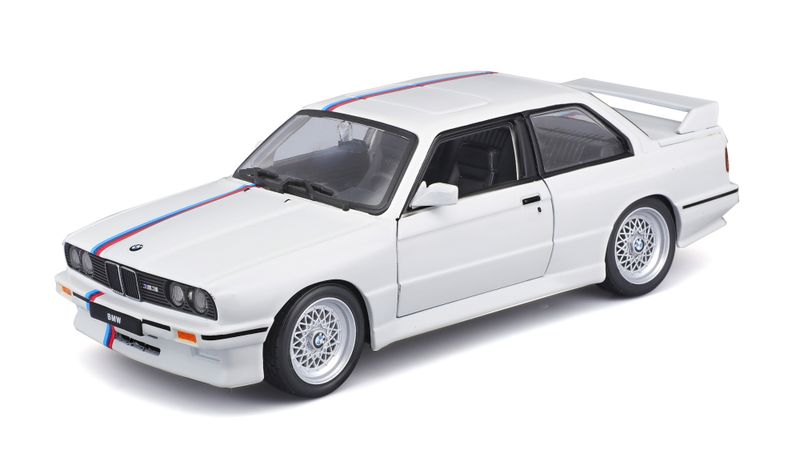 Bburago 1/24 BMW M3 E30 1988 (19cm long) - White
