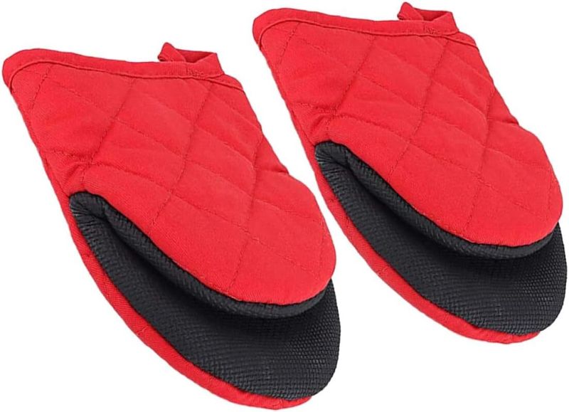 Microwave Heat Resistant for Cooking Mini Red Oven Gloves