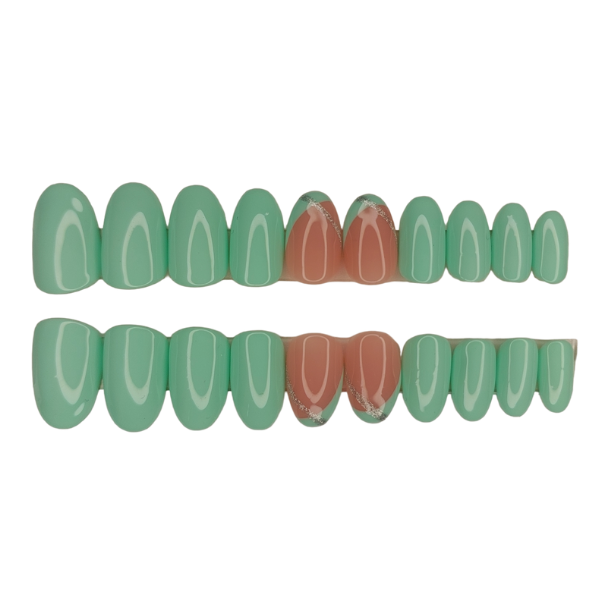 Luxury Press On Nails - Short Oval Turquoise Set - 20 Piece