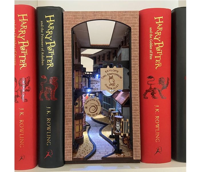 Book Nook Magic Alley Kit 3D Puzzle Wooden 3D Model Everything Laser