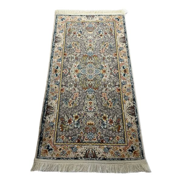 Persian Floral Rug - 100 x 50 cm