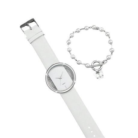 Minimalist Quartz Watch & Butterfly Bracelet Gift Set Image