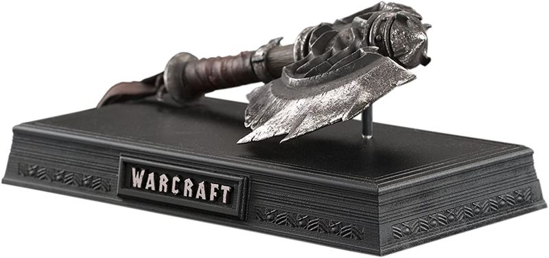 Warcraft: Axe of Durotan (1:6 Scale Prop Replica)